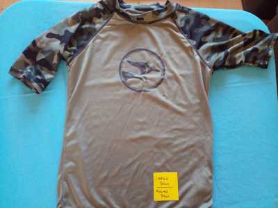 Remera de sol estilo militar original